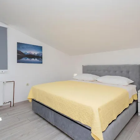 Stunning In Poljica Imotska With Kitchen *