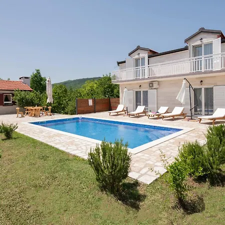 Stunning In Poljica Imotska With Kitchen Σπίτι διακοπών *