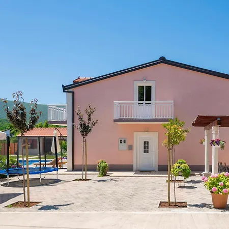 Stunning In Poljica Imotska With Kitchen Margete