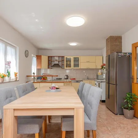 Stunning In Poljica Imotska With Kitchen *